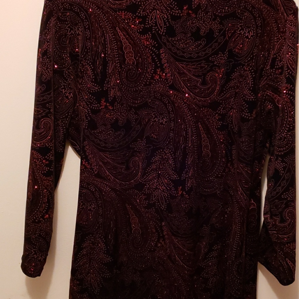 Shirt - Picture 4 of 4